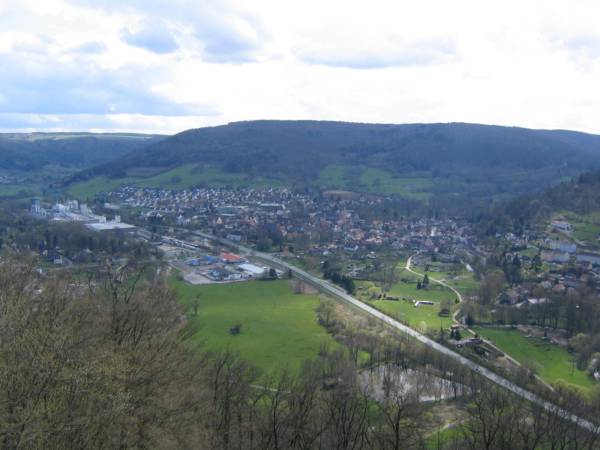 Blick vom Turm der Gotthard Ruine